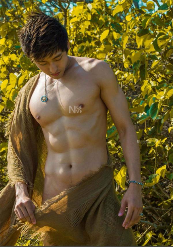 Whoseman-4-明星教練男丁格爾-芬達-全裸非全見寫真書